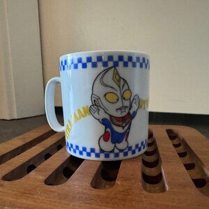 Vintage 90s Chibi Ultraman dyna mini mug